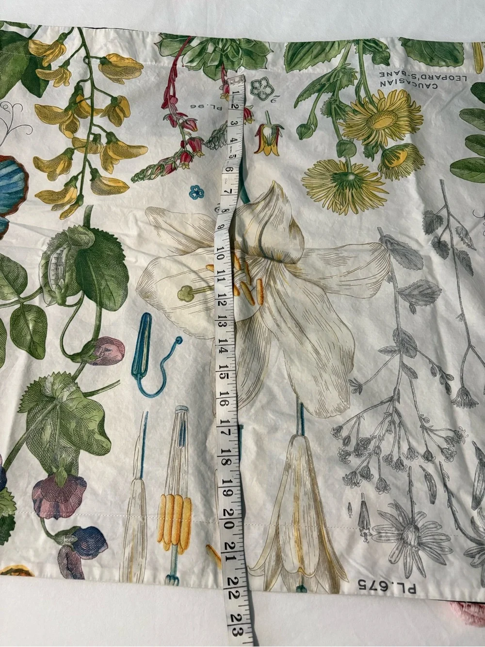 Pottery Barn King Duvet Botanical Print with 3 Euro Shams